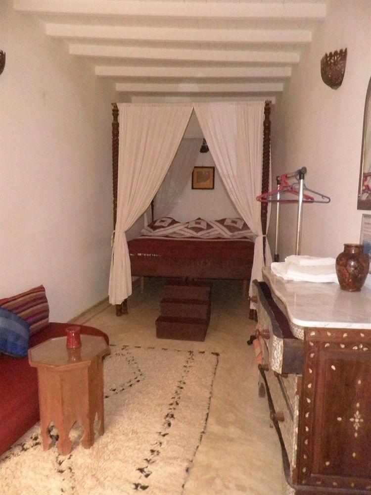 에사우이라 다르 라티게오 B&B 외부 사진