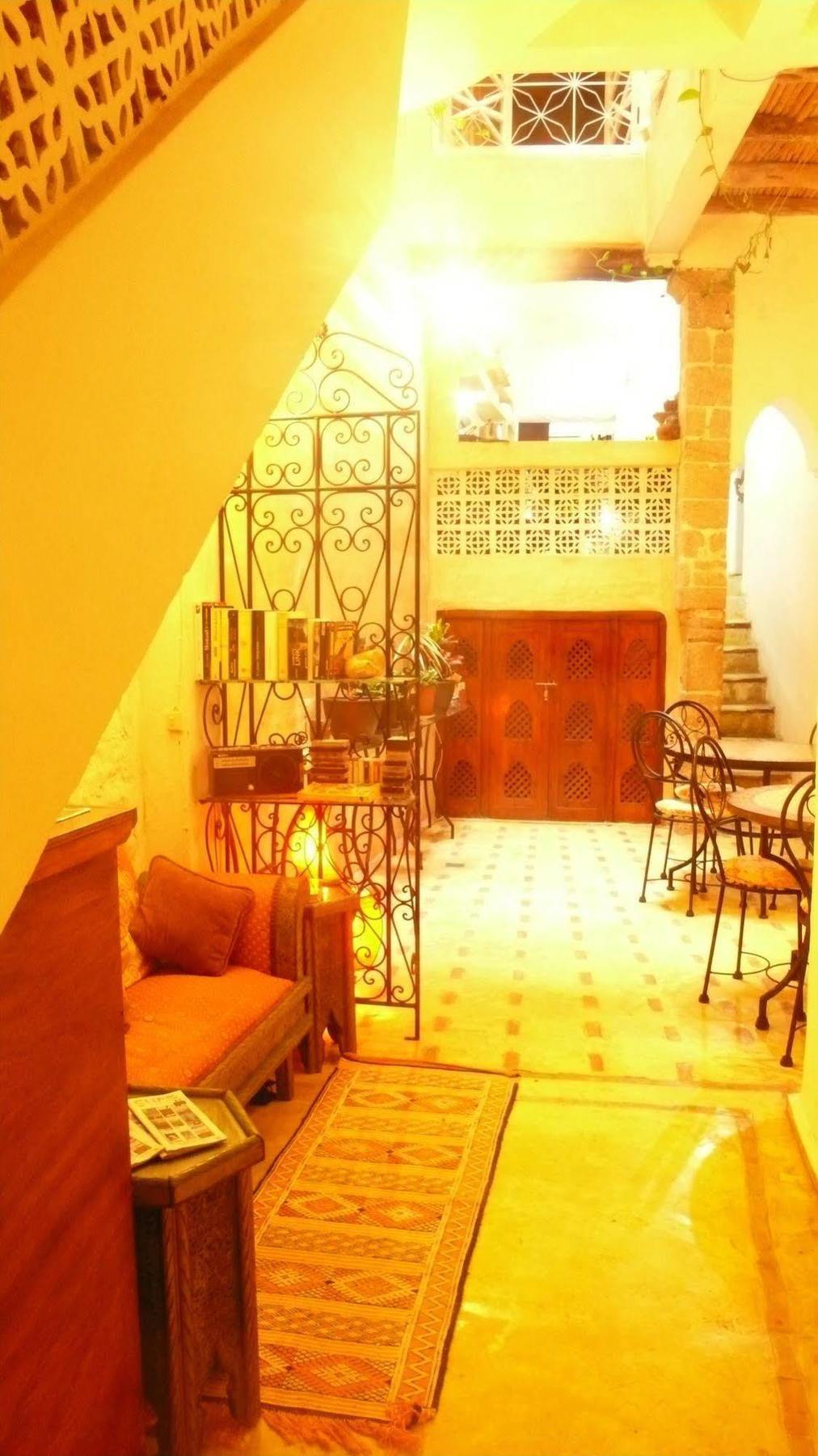 에사우이라 다르 라티게오 B&B 외부 사진